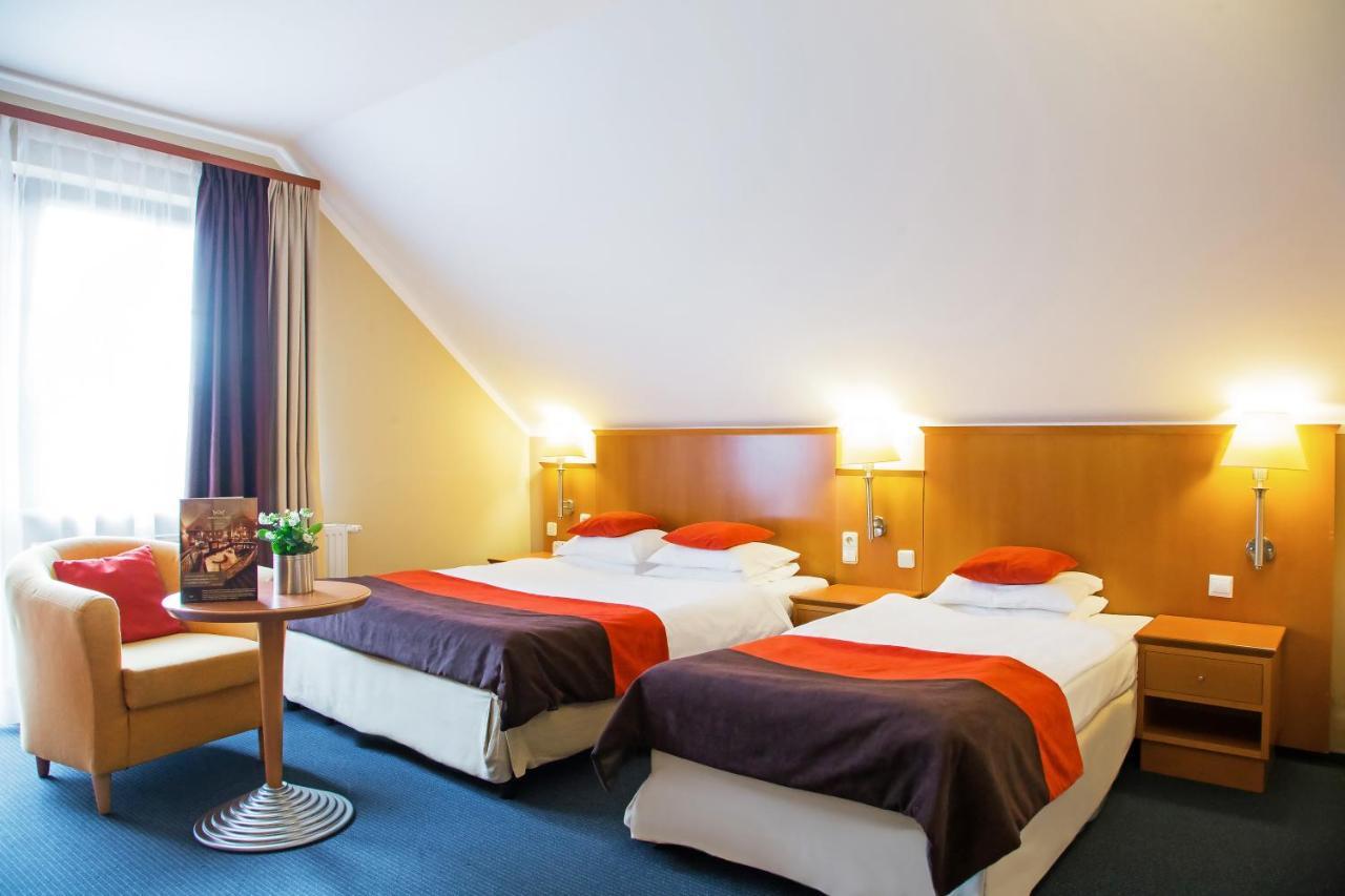 Hotel Klewinowo Conference & Spa Buitenkant foto