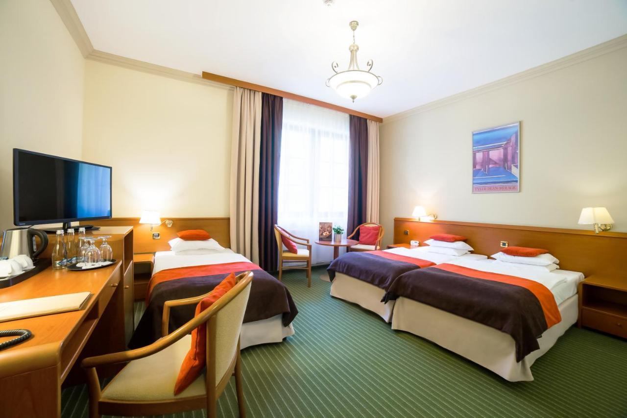 Hotel Klewinowo Conference & Spa Buitenkant foto